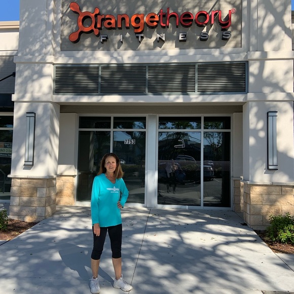 Meet your Posher, Paula - Picture 4 of 4